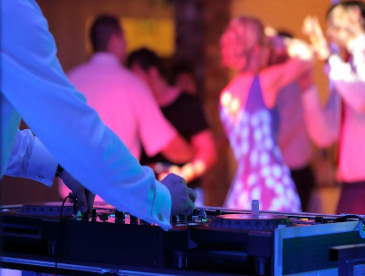 Key Factors to Consider When Choosing The Best Northern California Wedding DJ| Mighty Fine SF